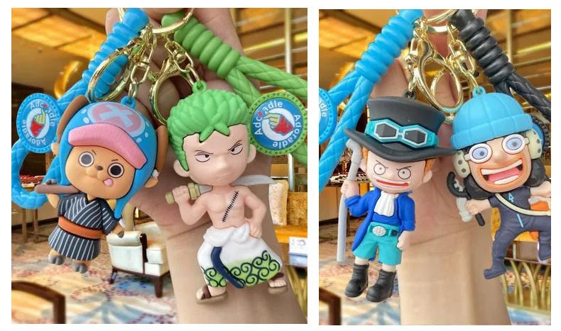 One Piece: Keychain with Cartoon Luffy and Zoro Characters, Ideal for Cosplay Accessories and Gifts