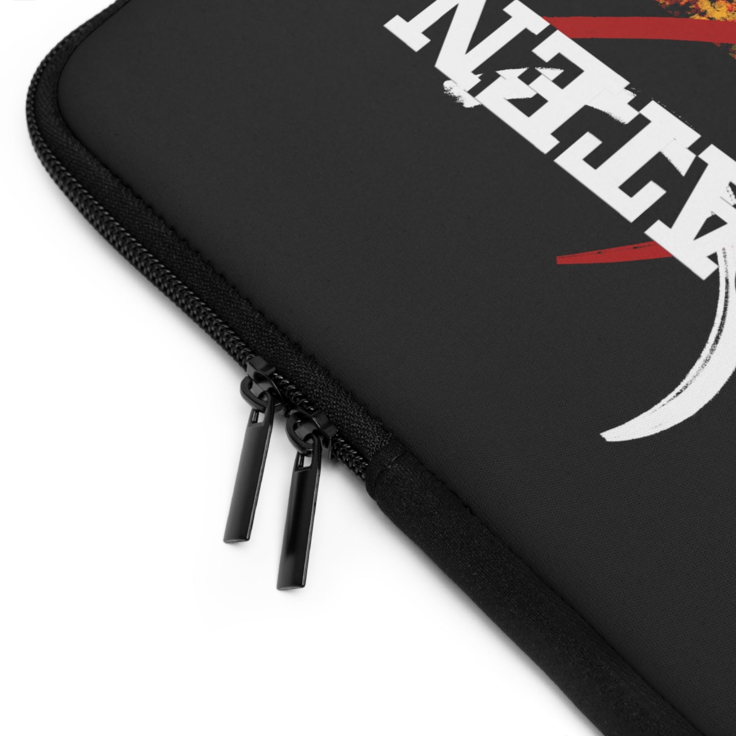 Idaten: Axl Laptop Sleeve