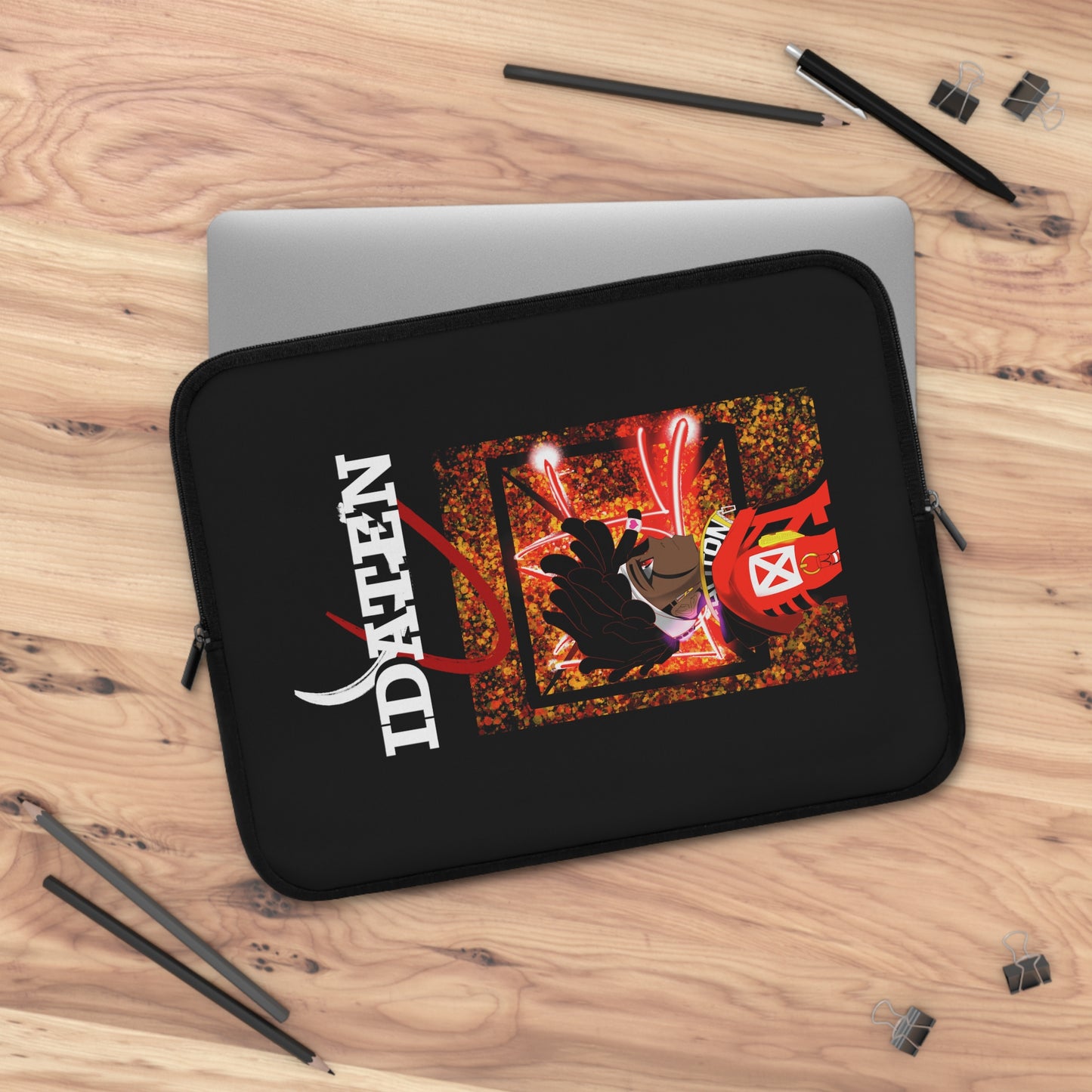 Idaten: Axl Laptop Sleeve