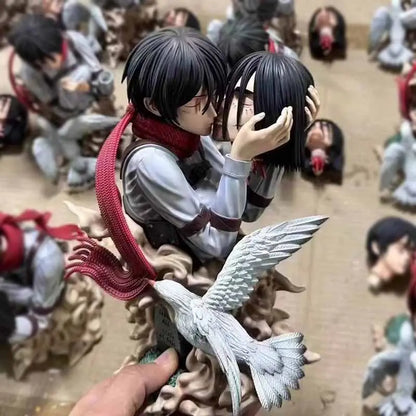Attack On Titan: Anime Figures Eren Jaeger Mikasa Ackerman Action 22CM Statue One Last Kiss Model Collect Desk Decor Toys Gifts