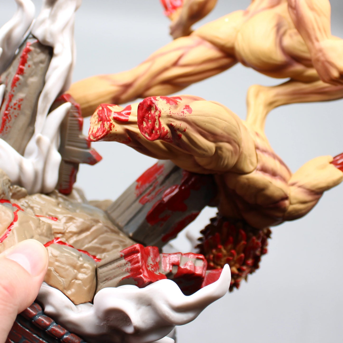Attack On Titan: Figure The Armored Figures 29cm Titan Eren Jager Action Figurine Model Pvc GK Statue Ornament Toys Gifts