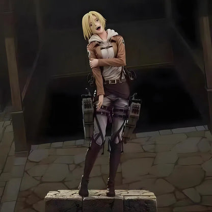 Attack On Titan:28cm  Figures Annie Leonhart Figures Pvc Statue Collection Model Room Decoration Birthday Gift Toys