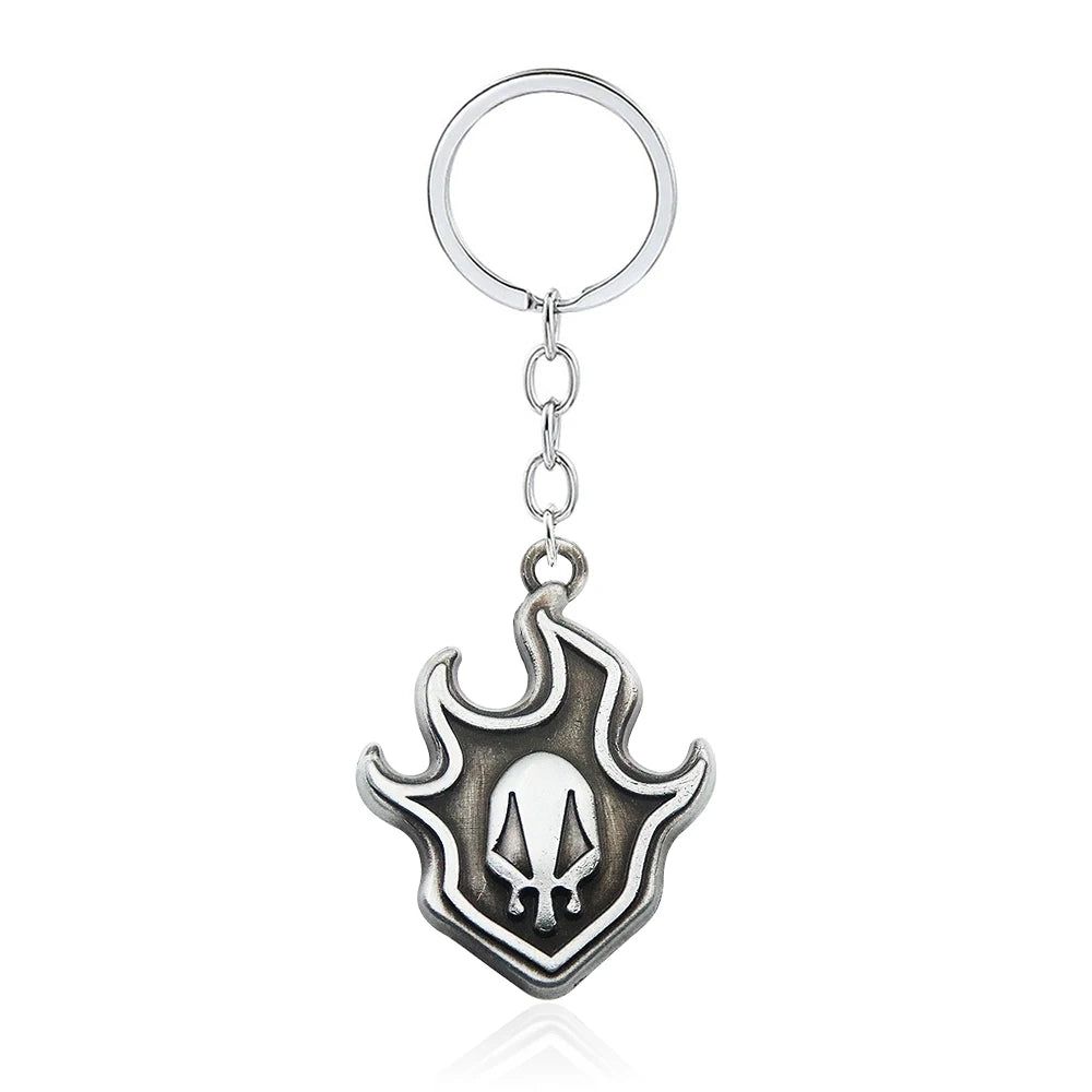 BLEACH: Thousand-Year Blood War Keychain Kurosaki Ichigo Zangetsu Double Blade Weapon Pendant Key Chain for Men Car Keyring Gift