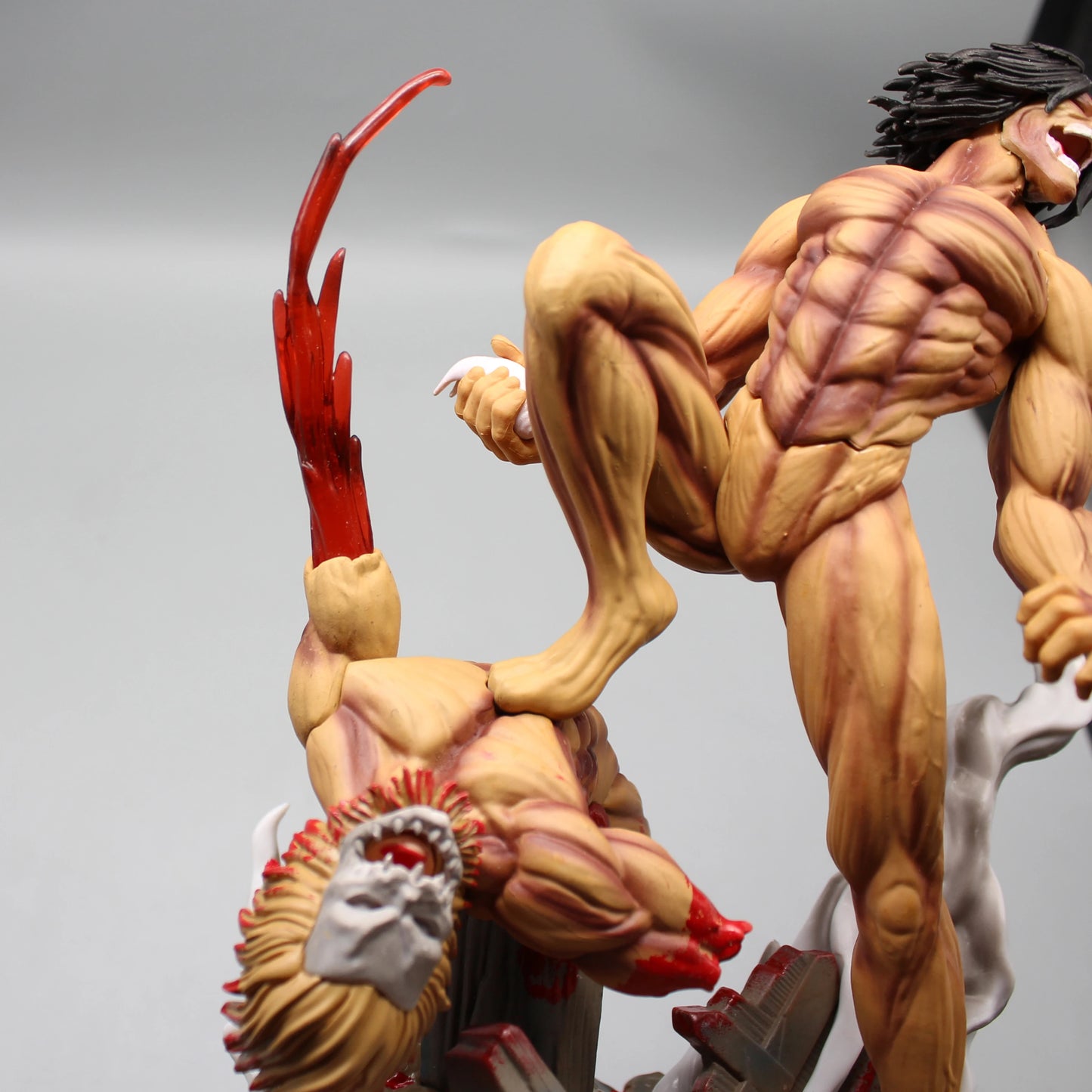 Attack On Titan: Figure The Armored Figures 29cm Titan Eren Jager Action Figurine Model Pvc GK Statue Ornament Toys Gifts