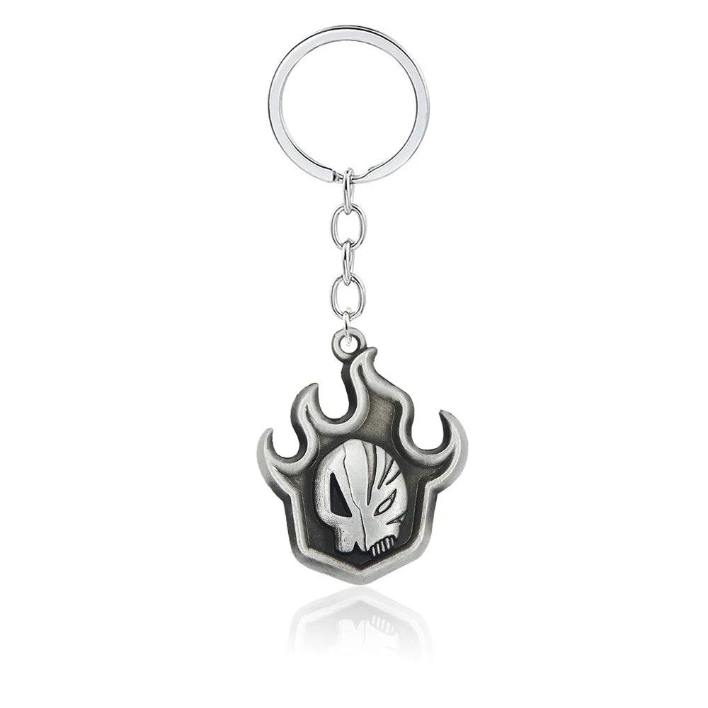 BLEACH: Thousand-Year Blood War Keychain Kurosaki Ichigo Zangetsu Double Blade Weapon Pendant Key Chain for Men Car Keyring Gift