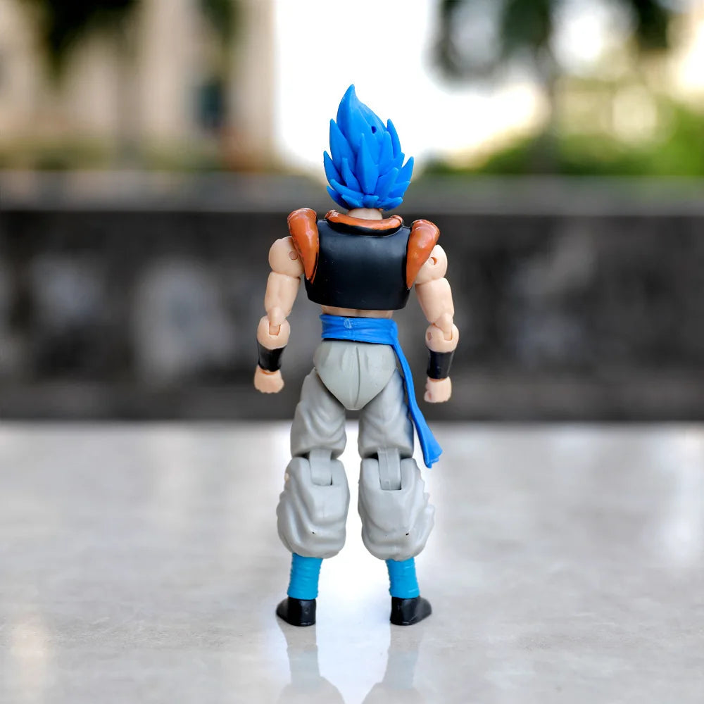 Dragon Ball: 5 Pcs/Set Action Figure Son Goku Vegeta Gogeta Super Saiyan Change Head Figurine 2 Style Ornament Gifts