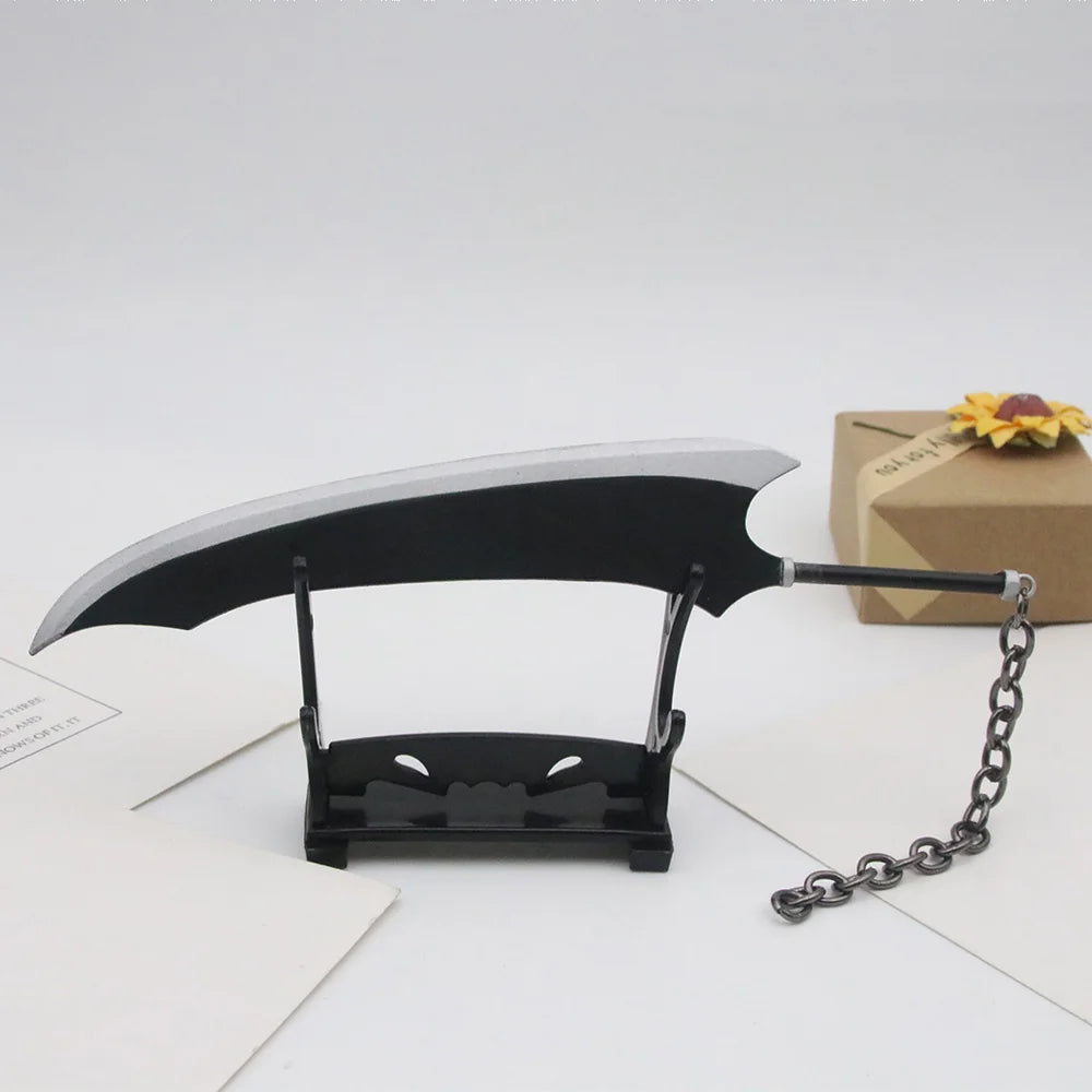 BLEACH: Thousand-Year Blood War Keychain Kurosaki Ichigo Zangetsu Double Blade Weapon Pendant Key Chain for Men Car Keyring Gift