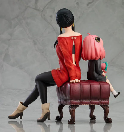 Spy × Family: Anime Figure Statue Model Collection Desktop Decoration Ornament 15cm  Anya Forger & Yor Forger Sit On The Sofa