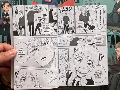 Spy X Family: Official Comic Book Volume (Spy Play House) Espionage, Action, Family, Comedy Book
