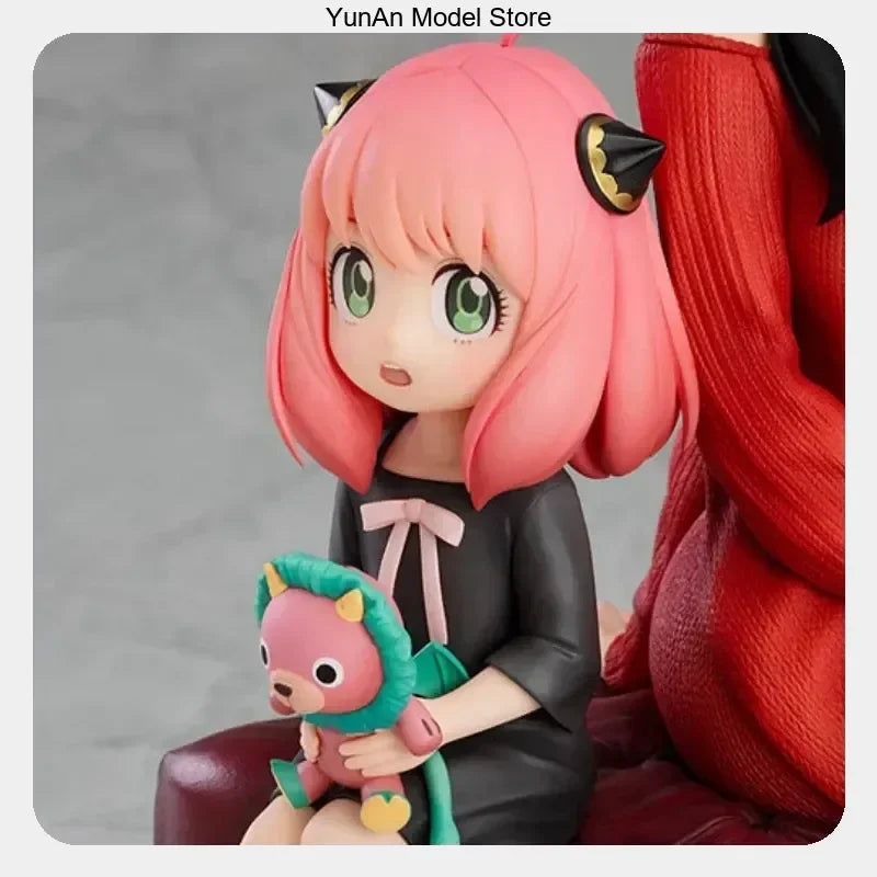 Spy × Family: Anime Figure Statue Model Collection Desktop Decoration Ornament 15cm  Anya Forger & Yor Forger Sit On The Sofa