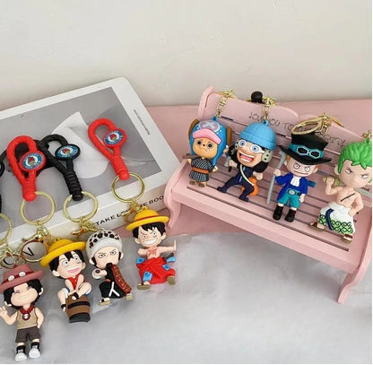 One Piece: Keychain with Cartoon Luffy and Zoro Characters, Ideal for Cosplay Accessories and Gifts