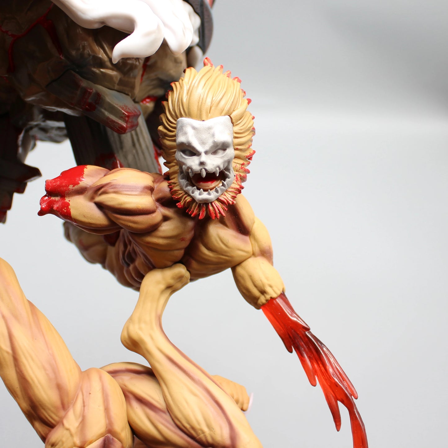 Attack On Titan: Figure The Armored Figures 29cm Titan Eren Jager Action Figurine Model Pvc GK Statue Ornament Toys Gifts
